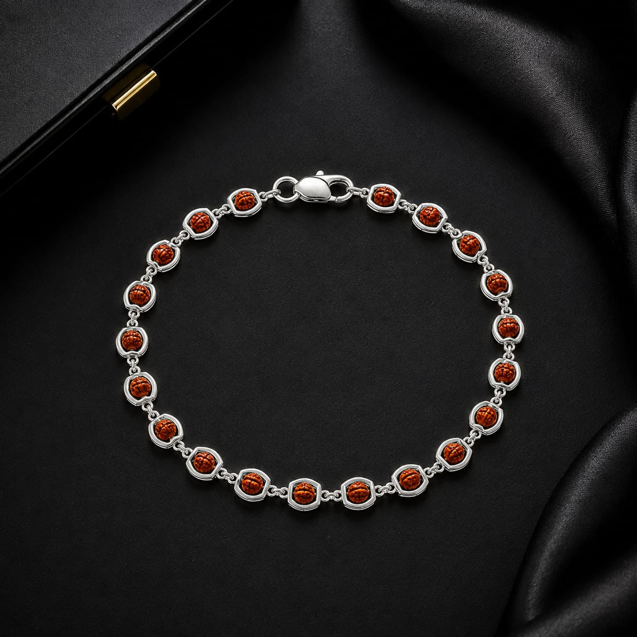 Product image [whatsapp-image-2026-08-03-at-10456-pm.jpeg] [erp-media:doi-1798-ed54e91c5fe71580]